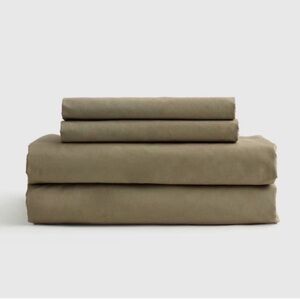 QUINCE Classic Organic Percale Sheet Set King Aloe 6274